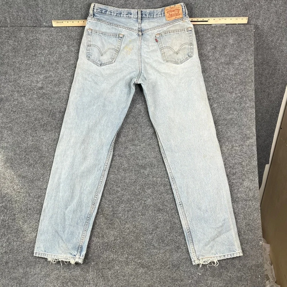 Levis‎ 550 Jeans Mens Size 36x34 Light Wash Distressed Relaxed Tapered